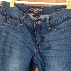 Lucky Jeans